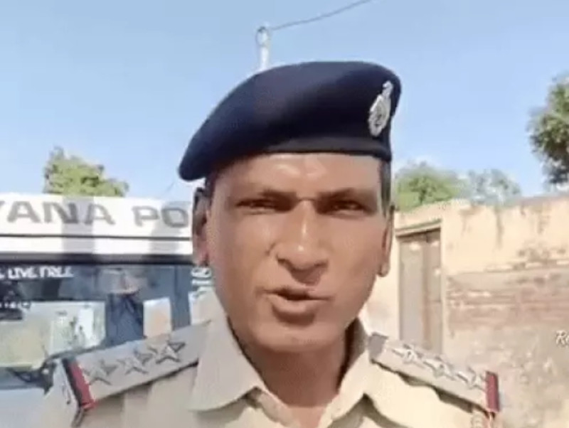 फतेहाबाद पुलिस ने दो नशा तस्कर किए गिरफ्तार:पंजाब से ला रहे थे डोडापोस्त; DSP की मौजूदगी में ली तलाशी