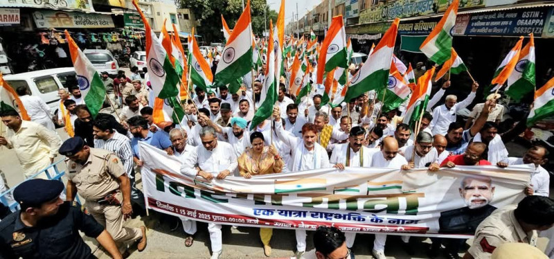 हमारी सेना ने पाक के आतंकी ठिकानों को कुछ ही घंटों में ध्वस्त कर दिखाया पराक्रम: सुभाष बराला