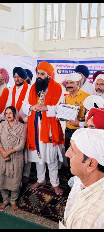 पंजाबी मां बोली का सम्मान: डबवाली के डॉ. नवीन नागपाल 107 बार रक्तदान के लिए सम्मानित