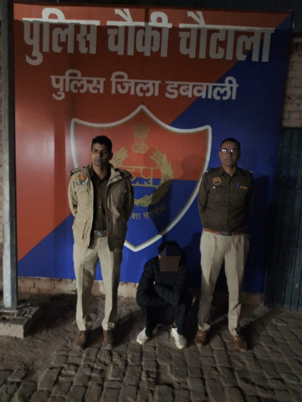 मेडिकल नशे पर कड़ा शिकंजा कसते हुए चौकी चौटाला पुलिस ने नशे में प्रयुक्त होने वाले 550 गोलियां व कैप्सूल सहित एक को किया काबू 